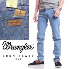 jeans pria wrangler ice blue celana jeans pria wrangler
