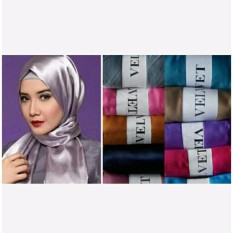 Jilbab Pashmina Satin Velvet