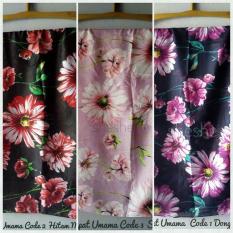 Jilbab segi empat umama motif bunga