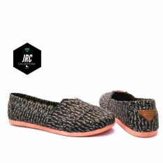 JRC collection-flatshoes slipon corak yezy new arrival sejenis tomswakai
