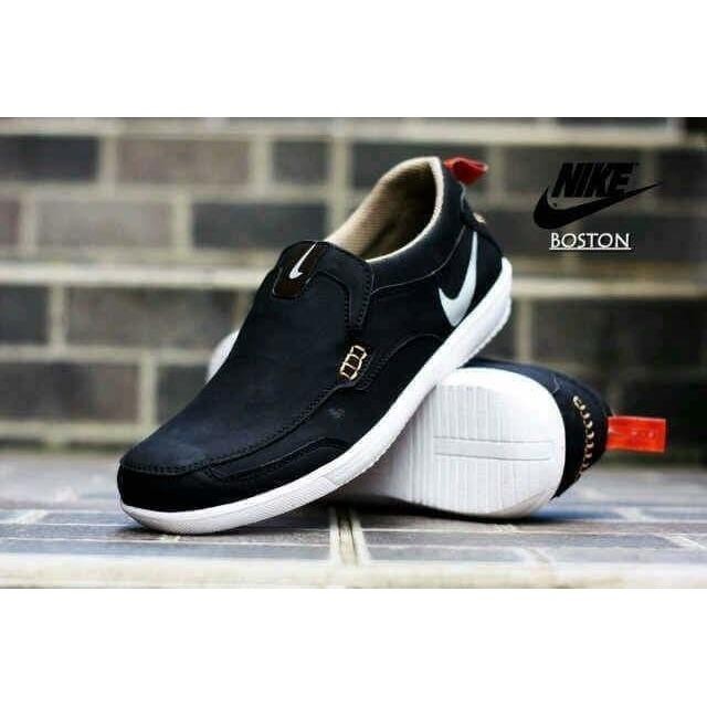 JUAL SEPATU SLIPON PRIA SANTAI/ SIMPEL