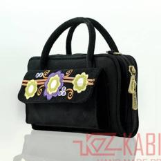 Pusat Tas Etnik / Fashion Wanita / Aksesoris Wanita / Dompet Wanita / Dompet Murah / Dompet Selempang / Dompet Kartu Wanita / Tas Selempang / Tas Selempang Wanita / Tas Jinjing Wanita / Tas Kanvas / Tas Motif / Dompet Lipat / Kabizakuu CPO Caltha Hitam