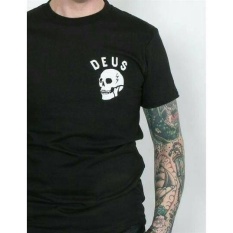 Kaos T-Shirt Baju Oblong Deus