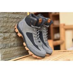 Kickers Boots Sepatu Pria Azcost Adventure Safety Ujung Besi Sepatu Gunung Sepatu Treking Pria......