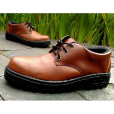 Kickers Low Safety Brown