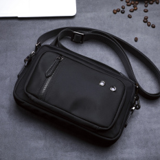 Korea Fashion Style Kanvas Pria Baru Modis Tas Bahu Tas Selempang Pria (Hitam Motif Polos)