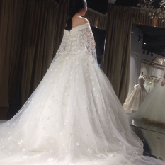 Gaun Pengantin Ekor Panjang Model Sabrina Membentuk Tubuh Versi Korea (Berekor Panjang Model) (Berekor Panjang Model)