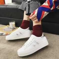 Korea Fashion Style Renda Musim Semi Karet Paling Bagus Sepatu Potongan Rendah (Putih)