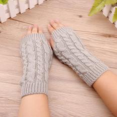 Sarung Tangan Rajutan Wol Twist Manset Lengan Bang Pendek Wanita Korea Abu-abu-Intl