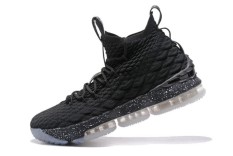 LeBron XV LeBron James Cavaliers Resmi LeBron Raymone James 15 MID TOP Sepatu Basket NBA FMVP Sepatu (Hitam) -Intl