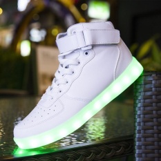 Lampu LED Sepatu Pria Outdoor Olahraga Sepatu Fashion Sepatu Kets Berpendar Putih Ukuran: 38-44-Intl