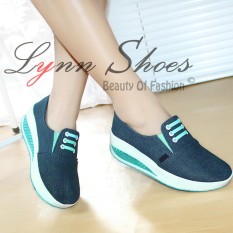 Lynn Sepatu Kets Running Wanita Slip On SK6WJBR Biru