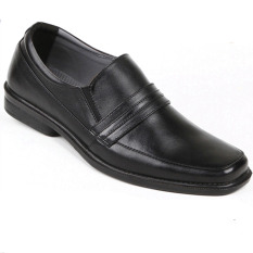 Max Baghi Sepatu Pria BRM 4911 - Hitam