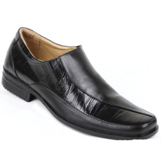 Max Baghi Sepatu Pria YYM 4414 - Hitam