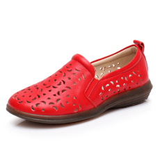 Model Crocs Wanita Musim Semi Dan Musim Gugur Sepatu Kulit Sepatu SLIP ON (Merah)