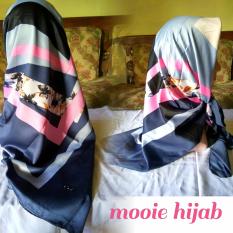 MOOIE - KERUDUNG HIJAB JILBAB SEGI EMPAT SATIN VELVET FLOWER MOTIF BUNGA