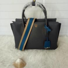 New Koleksi Terbaru Mcm Milla Medium Tote Bag