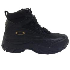 Oakley Sepatu Hiking DB 3430 S Outdor Higt Quality Original - Hitam