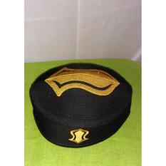 Peci Terompah Hitam Motif emas