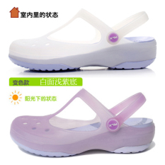 Sepatu Crocs Wanita Sol Tebal Plastik Warna Gradien (Mary Jane ungu muda) (Mary Jane ungu muda)