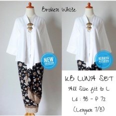 Pondok Hijaber Kebaya Modern Kutubaru Luna Putih