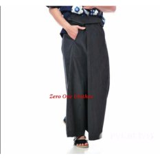 Celana Sarung PREVIEW By Itang Yunasz - Hitam