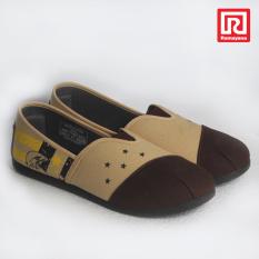 Ramayana - Worldstar - Sepatu slip on pria motif burung kain kanvas warna coklat tua kombinasi coklat muda worldstar (07971314)