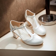 Retro Musim Semi atau Musim Panas Baru Ukiran Sandal (Putih)