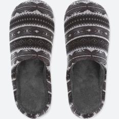 Sandal rumah UNIQLO motif North Ice
