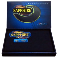 Sapphire Sarung Tenun Halus - Hitam Polos Motif Timbul