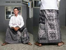 Sarung Batik Cap Budaya Nusantara