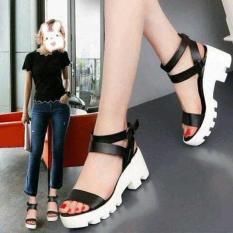 SENDAL / SEPATU / WEDGES / HIGH HEELS MIRIP KICKERS SALLY HITAM