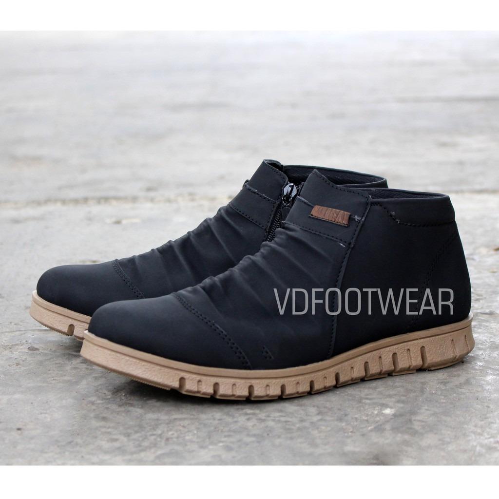 Sepatu Boots Casual Pria ZODAM TRACKING FEATMOO