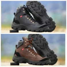 Sepatu Boots Kickers Safety Ujung Besi Tracking Adventure Touring Motor Kerja Pria Hitam Coklat