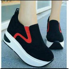 Sepatu Boots Wedges Wanita