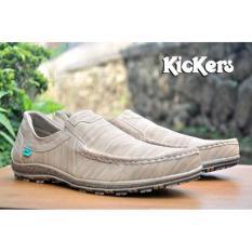 SEPATU CASUAL SLIP ON PRIA KICKERS GIBSY