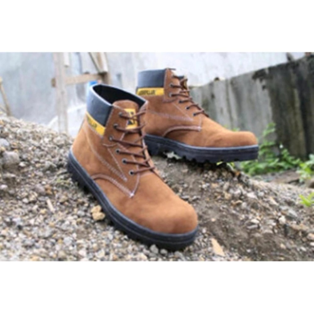 Sepatu Caterpillar Safety Boots Bahan Suede Ready 4 Warna