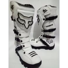 Sepatu Cross / Sepatu New Trail / Motif putih