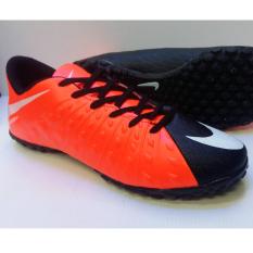 Sepatu Futsaal HYPERVENOM