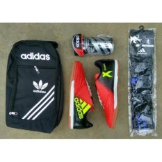 Sepatu Futsal Keren Kuat Paket Komplit / Sepatu Futsal Murah / Sepatu Futsal