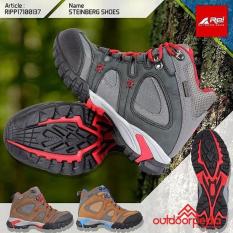 SEPATU GUNUNG PRIA REI STEINBERG