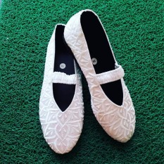 Sepatu haji_umroh_bordir cantik_kuat