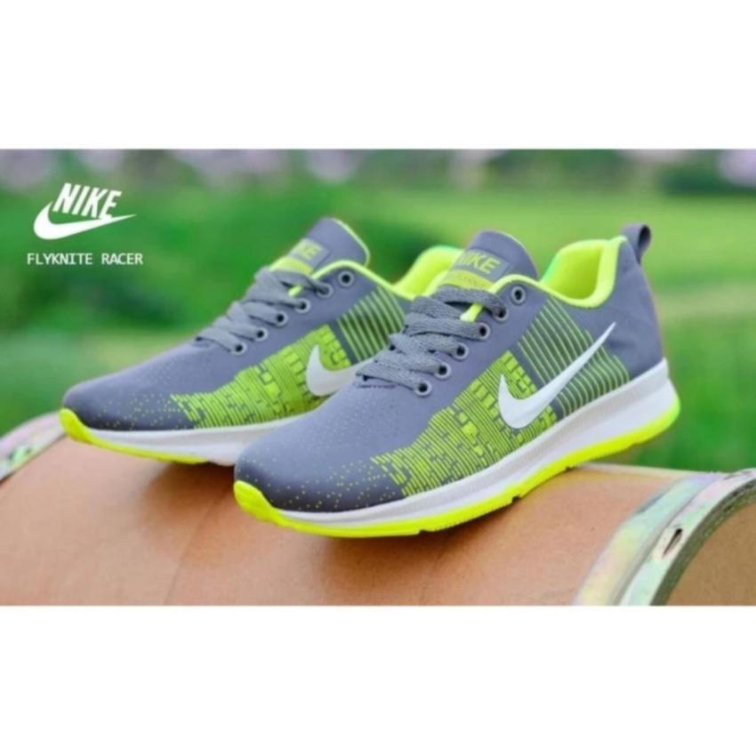 sepatu impor lari pria zoom / running / olahraga / sneakers 