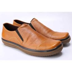 Sepatu Kerja Kantor Formal Pantofel Pria Cowok Cowo Coklat MP 174 CZ