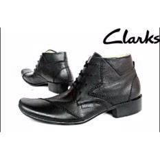 Sepatu Kerja Kantor Pria Clarks Pantofel Kulit