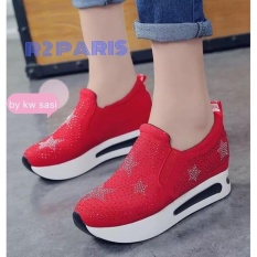 Sepatu Kets Slip on Wanita Stars Dot Merah - Nicio R2