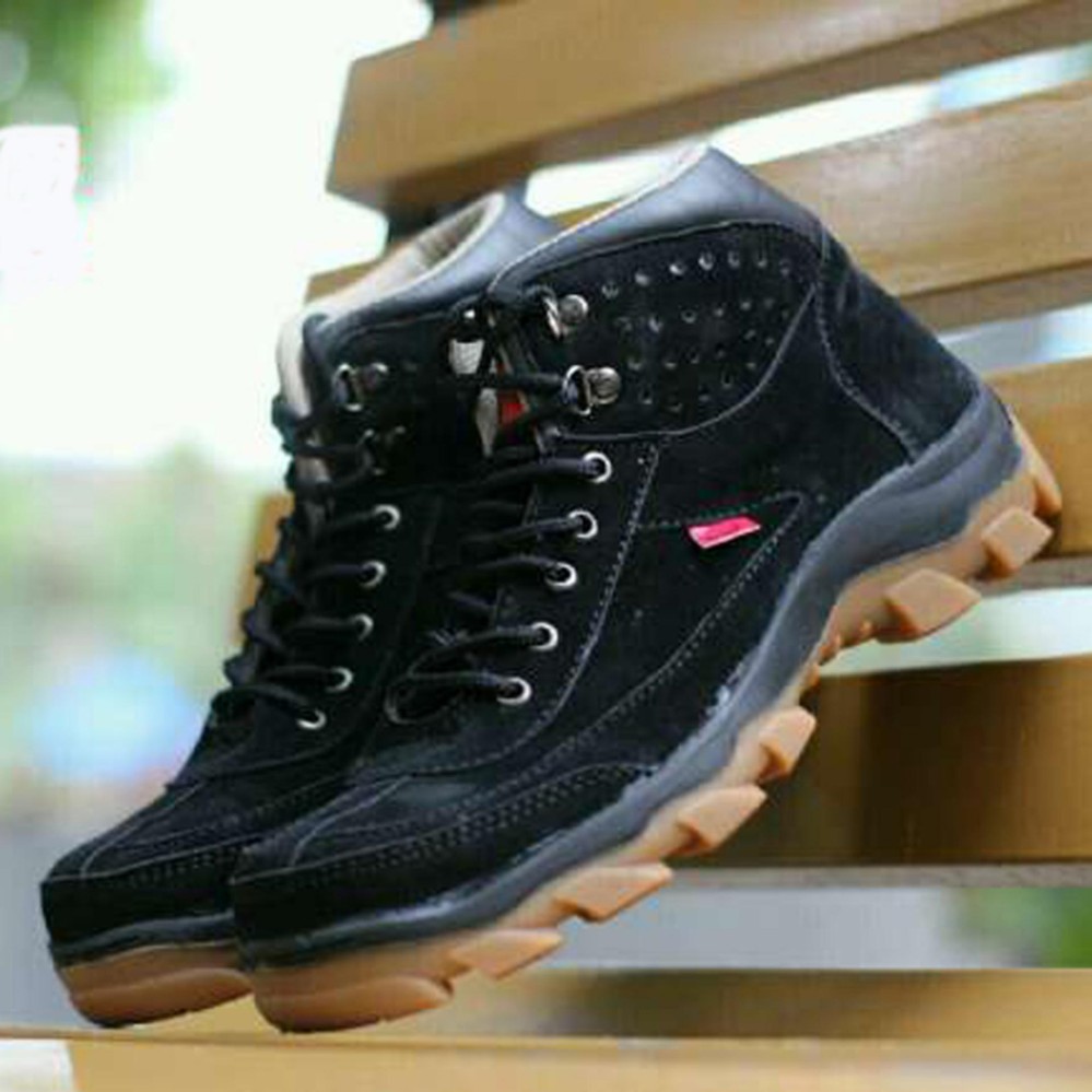 Sepatu Kickers Brembo Safety Boots Suede Leather Black