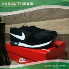 Sepatu Nike Md Runner Waffle Trainer Man Pria Cowo Laki Hitam Putih - 6Mrhgz