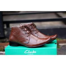 Sepatu Pantofel Pria Clarks Tali Kulit Asli Formal Kerja Kantoran Casual - Free Kaos Kaki