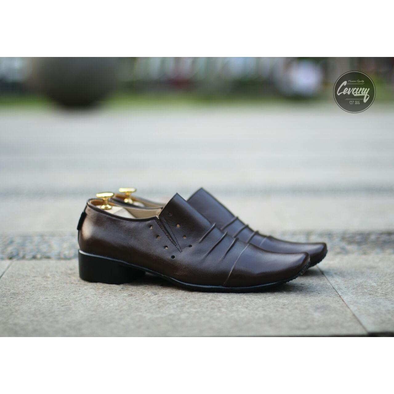 Sepatu Pantofel Pria Kerja Resmi Cevany Kulit Asli Pria Kantor Murah